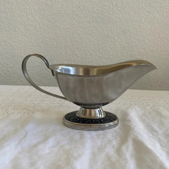 ❤️ Vintage Gravy Boat - Oneida Custom - Picture 1 of 6